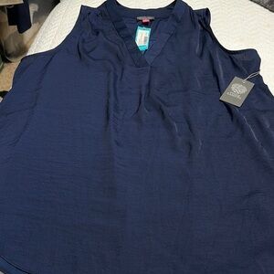 NWT Stitchfix/Vince Camuto Navy Blue Sleeveless Blouse. Size 1X.